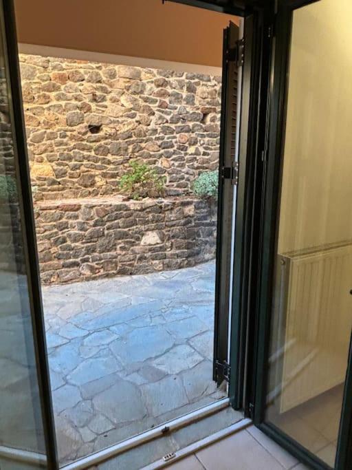 Appartement Avec Vue Aegina Екстериор снимка