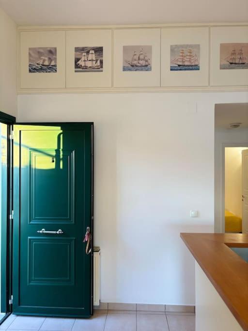 Appartement Avec Vue Aegina Екстериор снимка