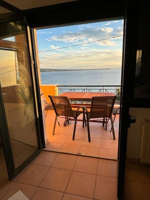 Appartement Avec Vue Aegina Екстериор снимка