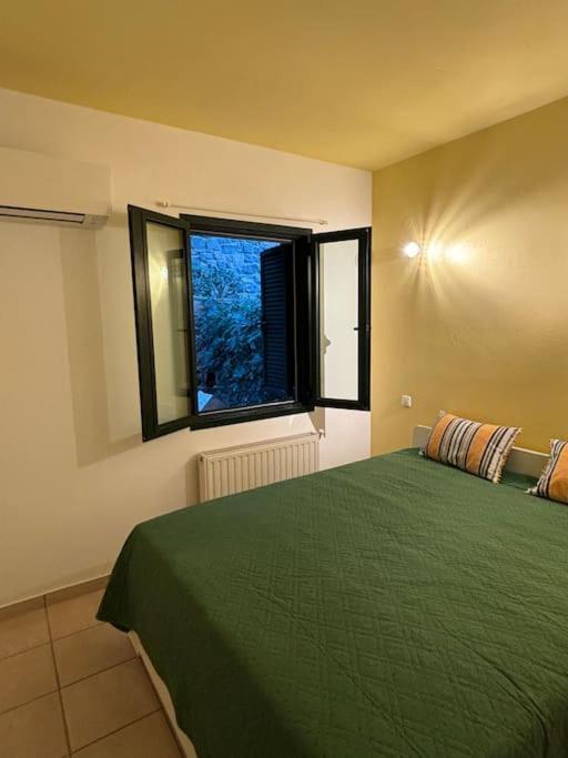 Appartement Avec Vue Aegina Екстериор снимка