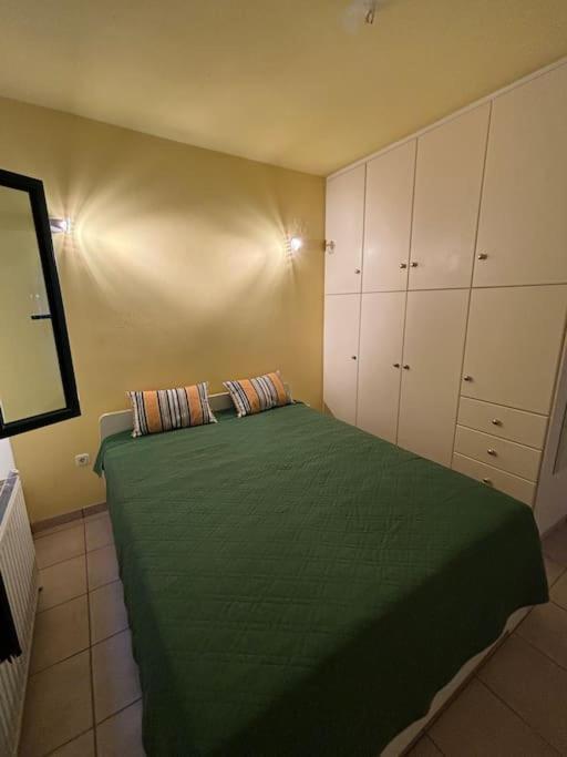 Appartement Avec Vue Aegina Екстериор снимка
