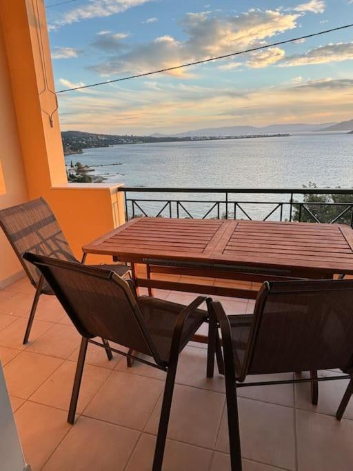 Appartement Avec Vue Aegina Екстериор снимка